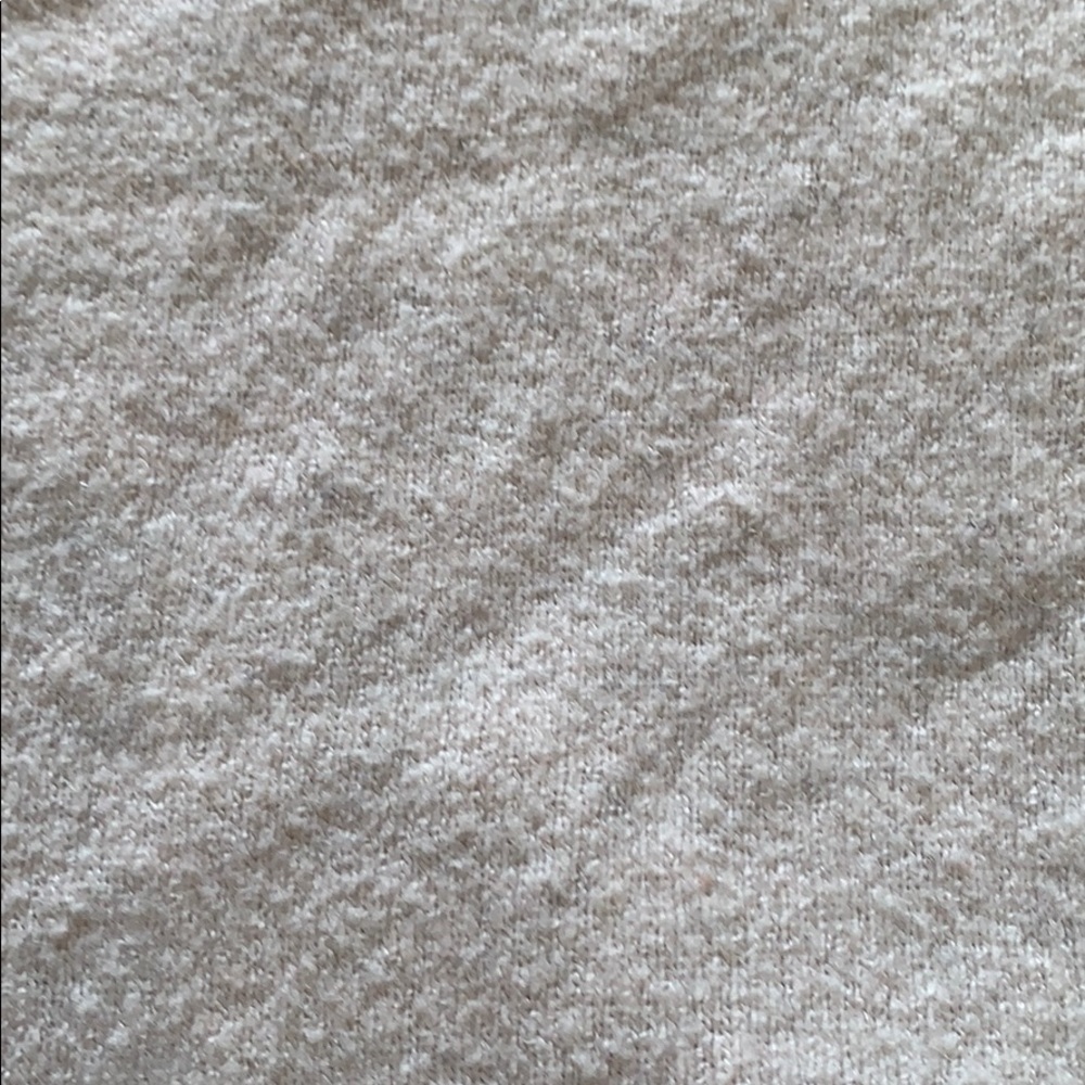 Sweater - Picture 4 of 4